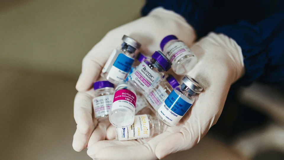 Botox Full Face в Астане — профессиональная коррекция лица ботулотоксином. Минимальная инвазивность, быстрый эффект и длительный результат.