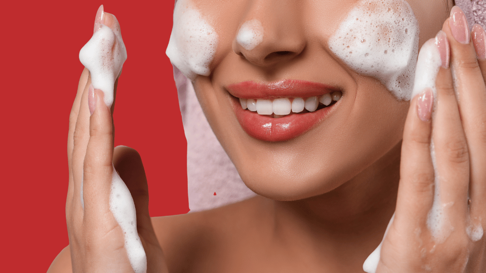 Плотные комедоны, расширенные поры и тусклый цвет лица? Запишитесь на чистку лица от чёрных точек в Астане у дерматокосметолога Tulip Medicine.